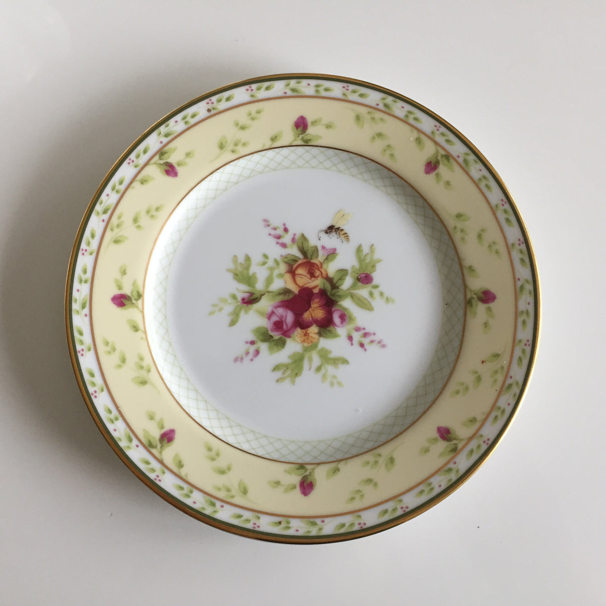 Royal Albert Bone China Side Plate | Seasons of Colour Old Country Roses Pattern