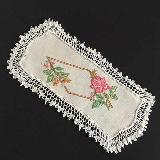 Australian Vintage Hand Embroidered Sandwich Doily