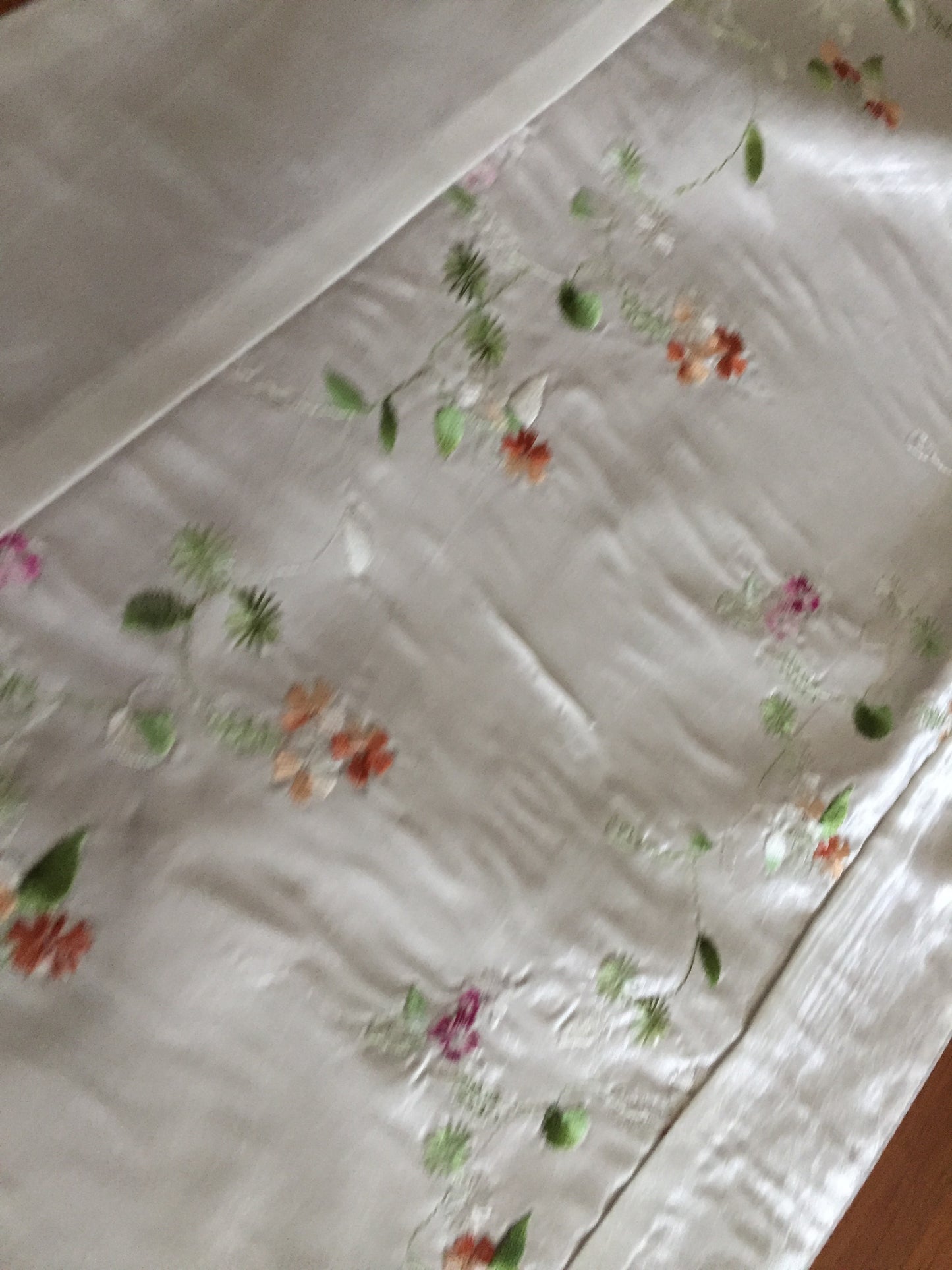 1990s Vintage Embroidered Floral Satin Polyester Table Runner with Tassels