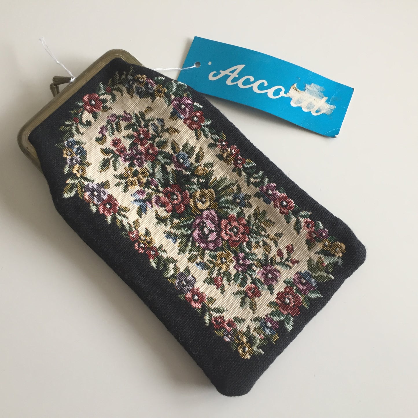1970s Vintage Floral Woven Tapestry Women's Eyeglass Case