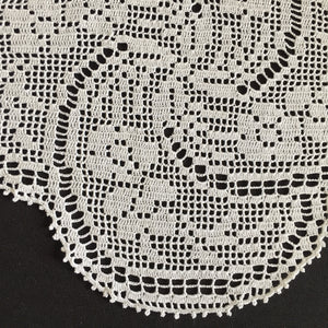 Mary Card Designed "TEA TREE d'oyley" Collectible Filet Crochet Lace Doily English Chart No 87 (1939)