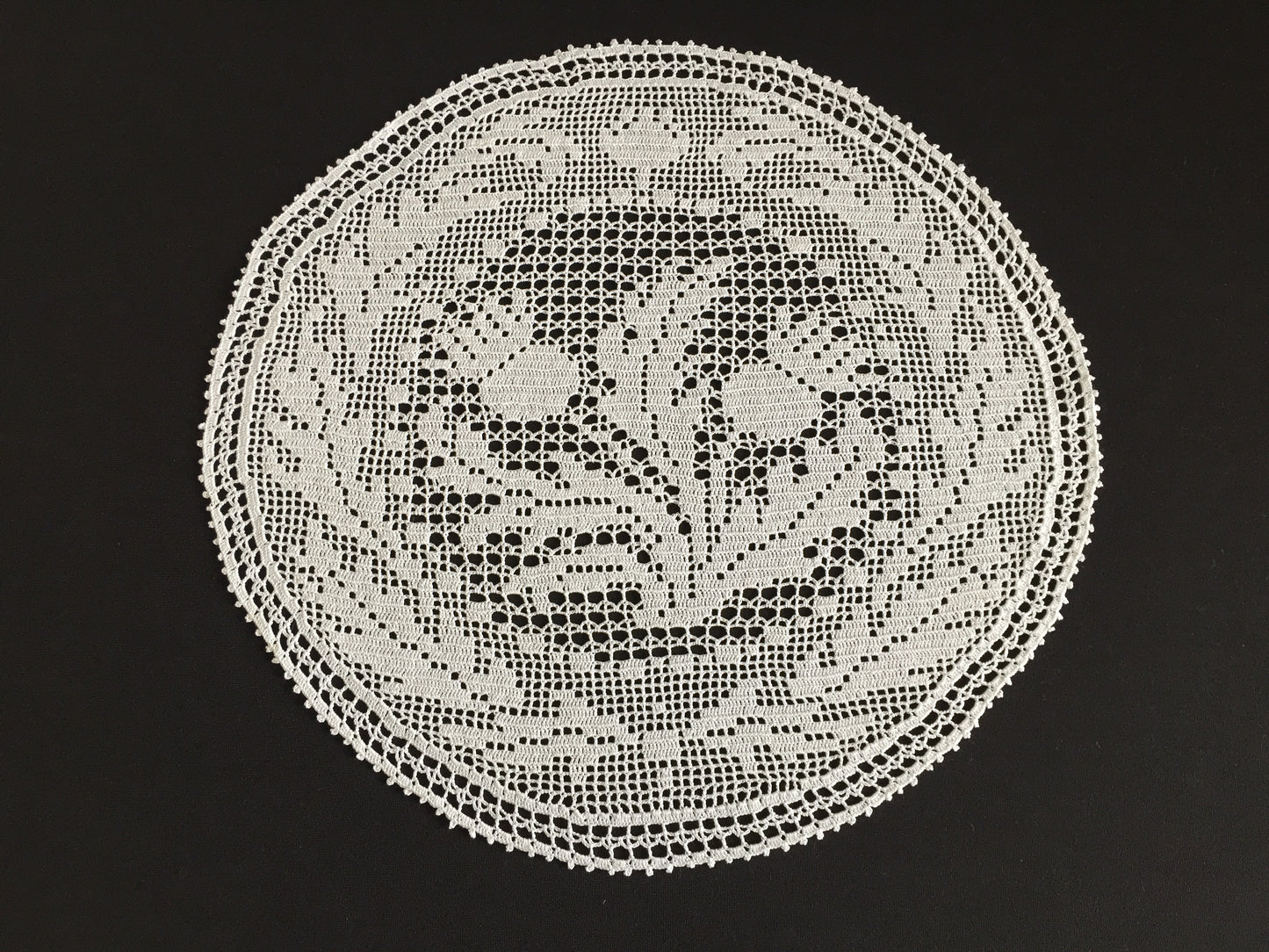 Mary Card Designed "THISTLE d'oyley" Filet Crochet Lace Doily English Small Chart No 500