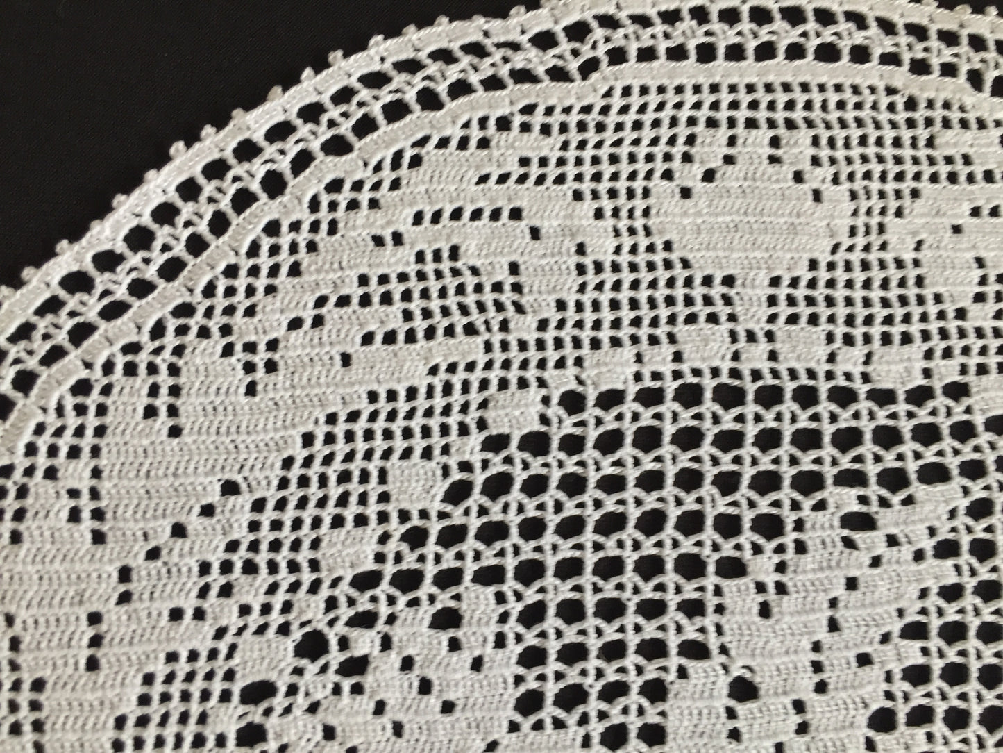 Mary Card Designed "THISTLE d'oyley" Filet Crochet Lace Doily English Small Chart No 500