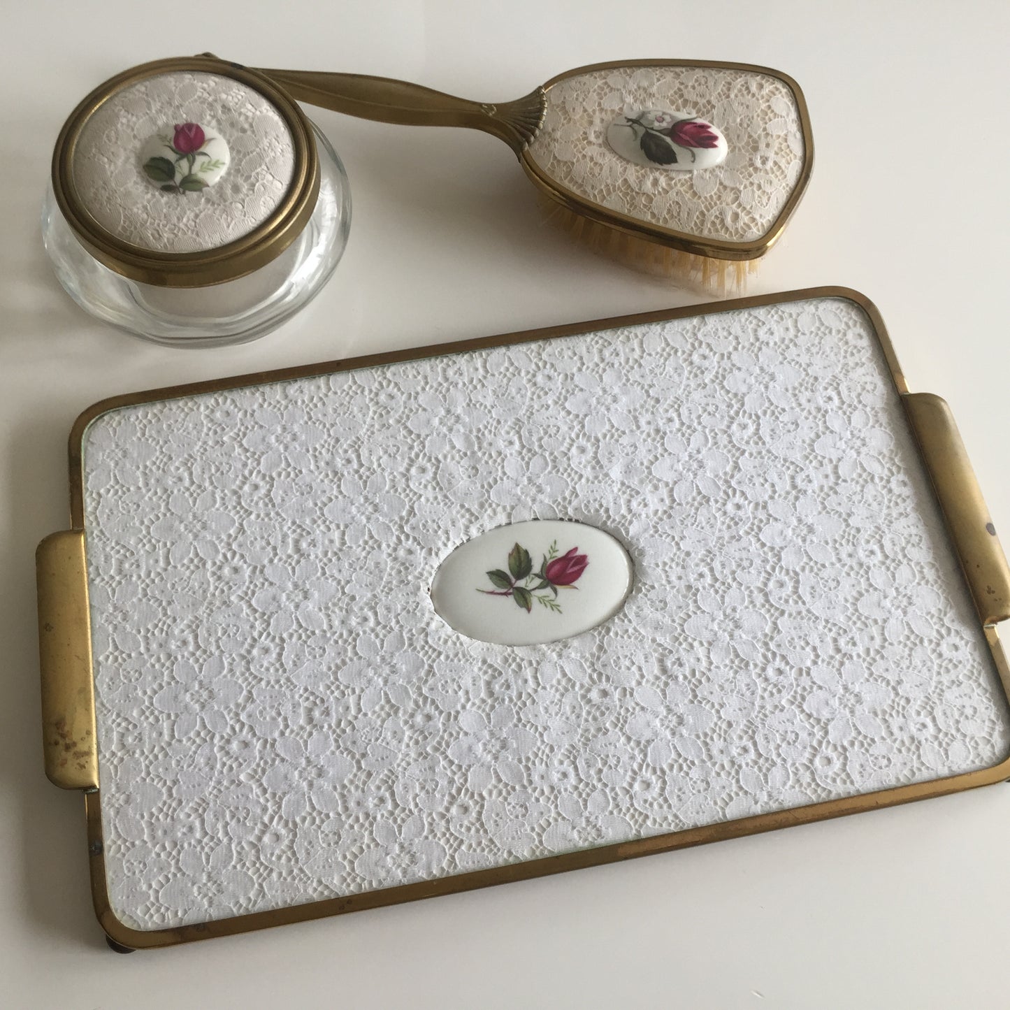 Red Roses, White Lace, Brass & Glass 3 Pce Vanity Set: Tray, Jar & Brush Mid Century Vintage