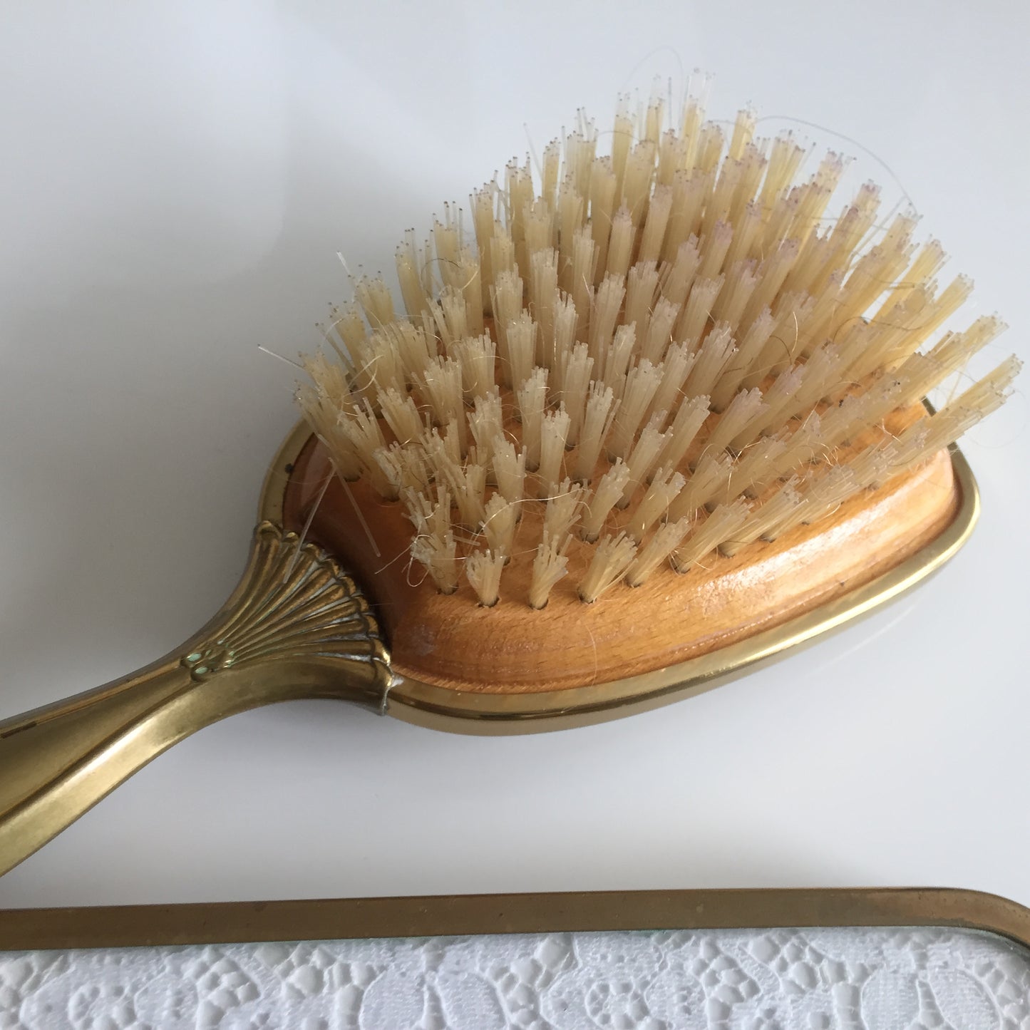 Red Roses, White Lace, Brass & Glass 3 Pce Vanity Set: Tray, Jar & Brush Mid Century Vintage