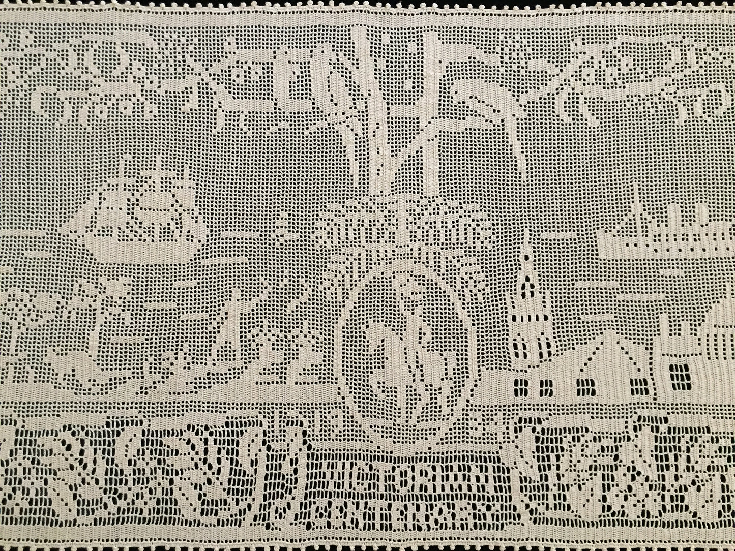 Mary Card Designed 1934 Victorian (Australian) Souvenir of the Centenary Table Runner/Sideboard Cloth