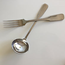 Load image into Gallery viewer, Guy Degrenne Stainless Steel Servers "Perles" Pattern Made in France