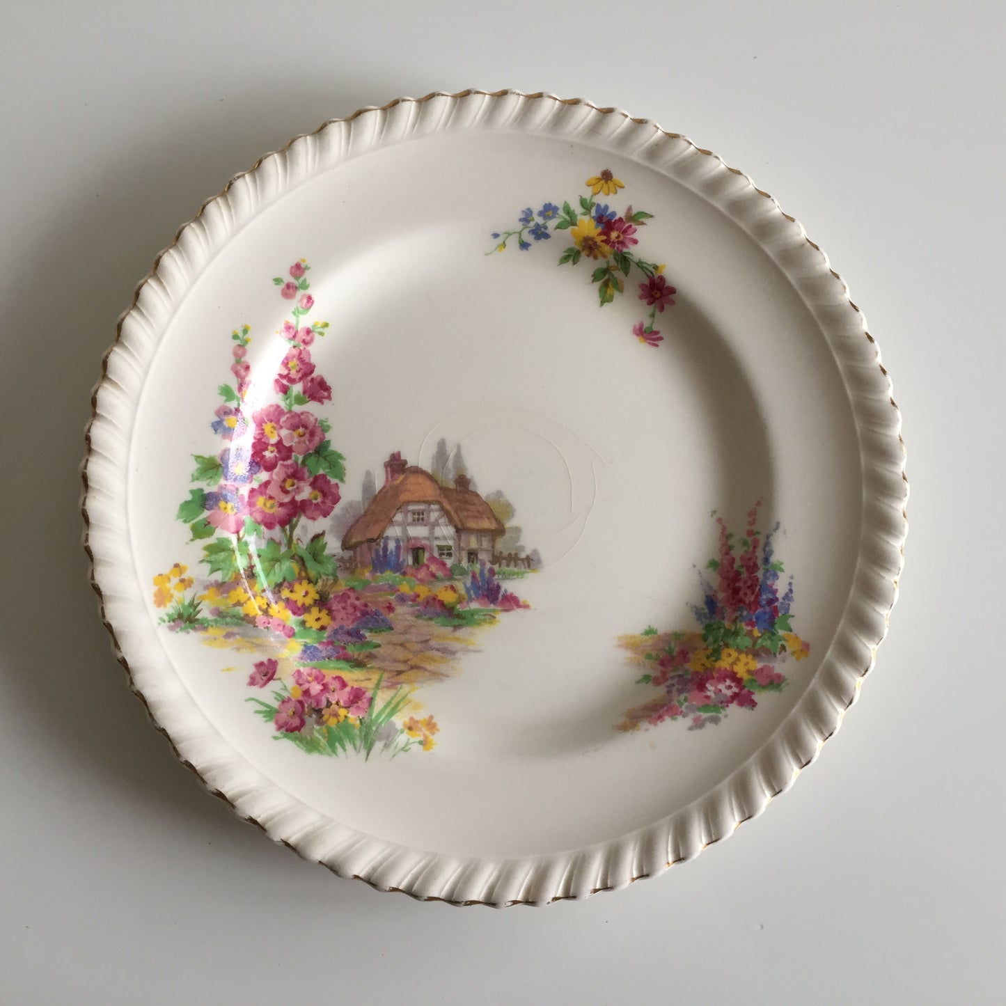 Johnson Brothers Old English Bread & Butter Side Plate