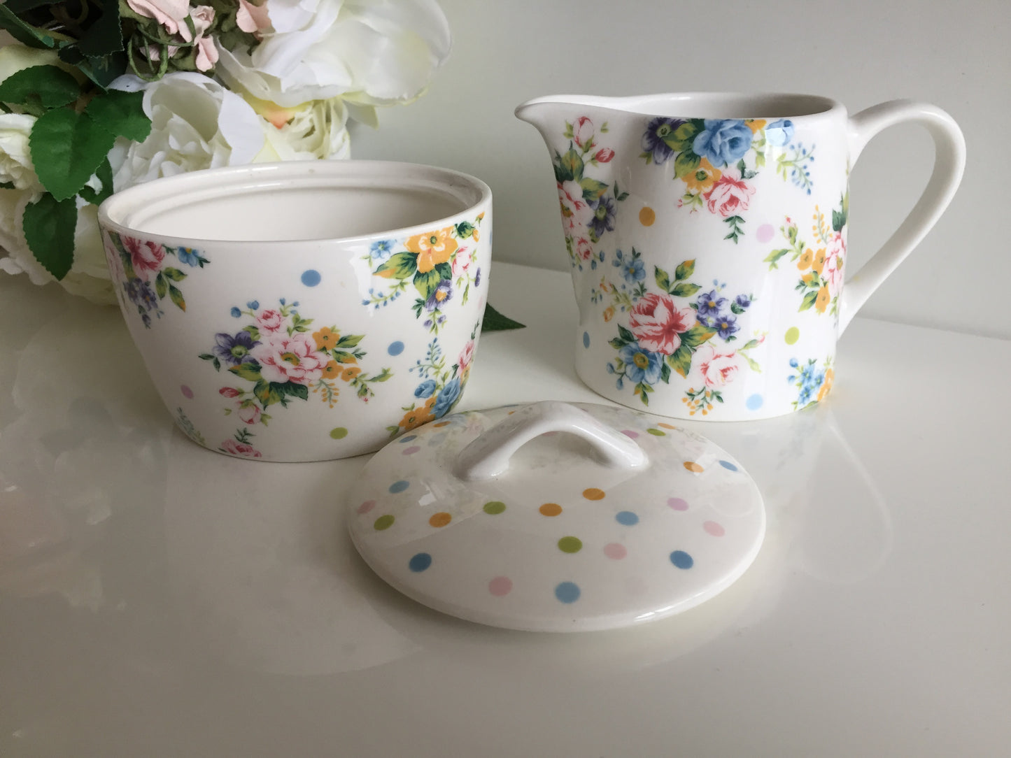 Ashdene Creamer and Covered Sugar Bowl Set | Polkadots & Flowers Pattern