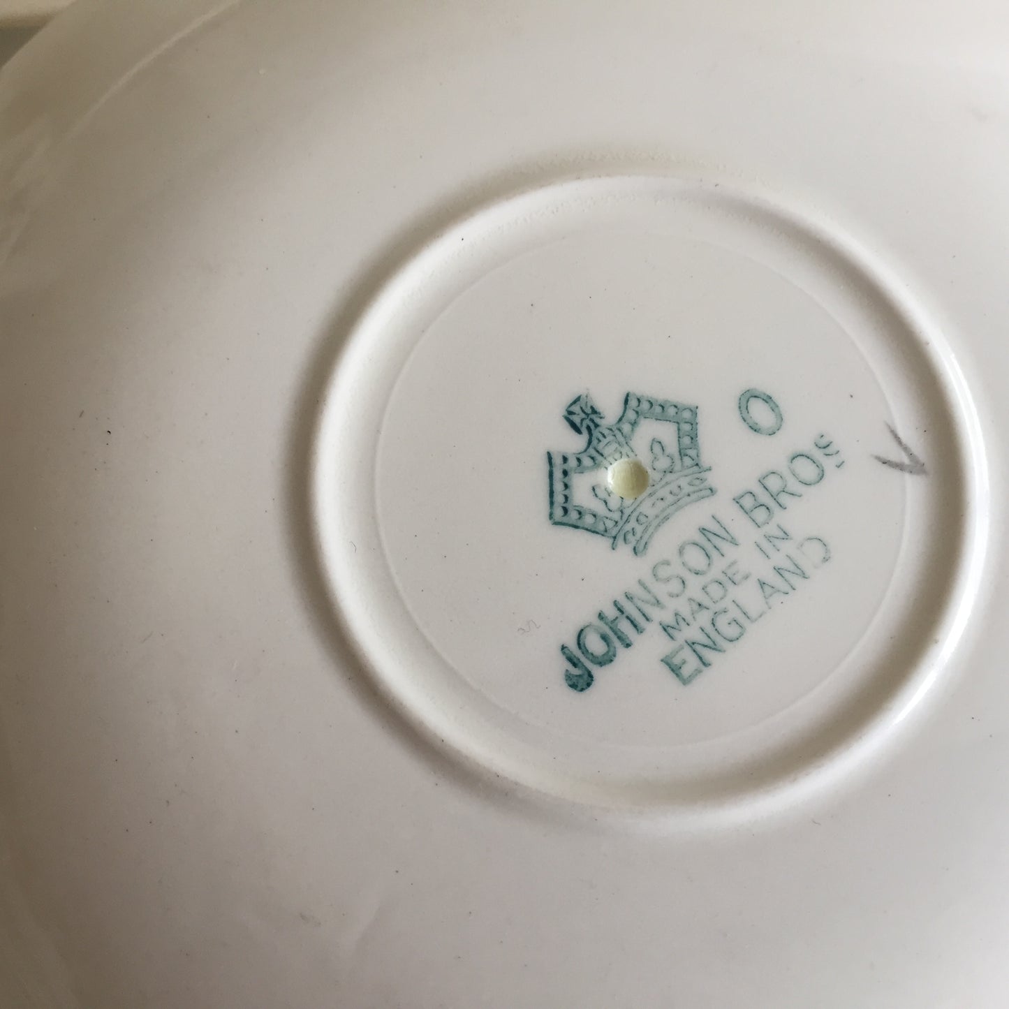 Johnson Brothers Latte Cup & Saucer Set Rose Pattern 6 pces | Mid-Century Vintage