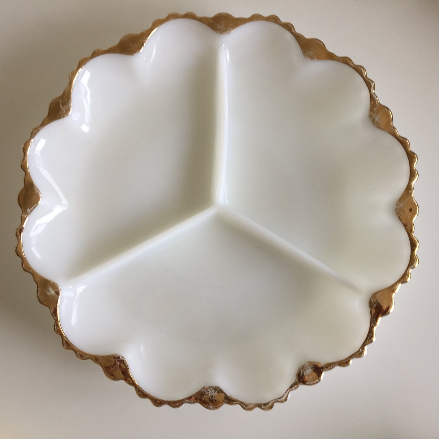 Vintage Anchor Hocking Milk Glass Fruit Bowl, White with 22K Gold Trim, Grape Pattern