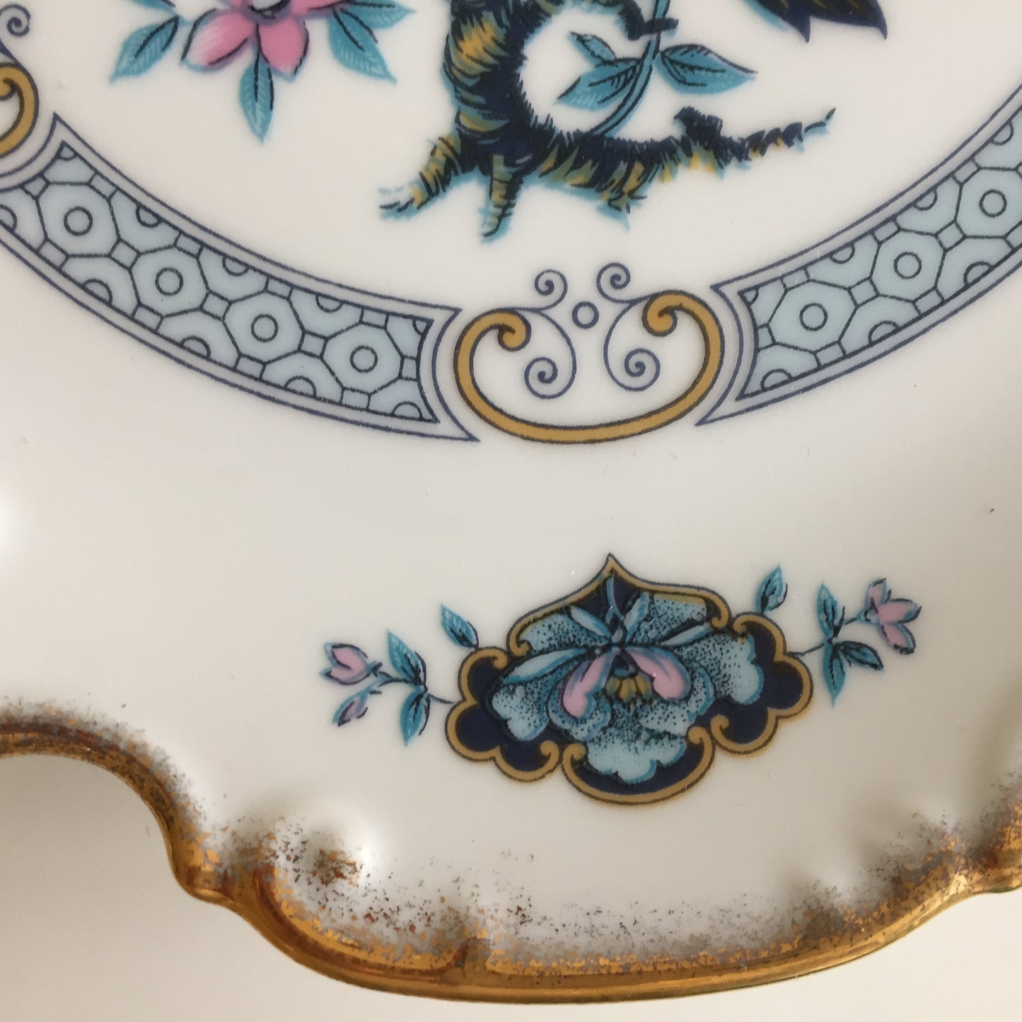 Westminster Australia Fine China Round Platter with Chinoisiere Pattern No 1510