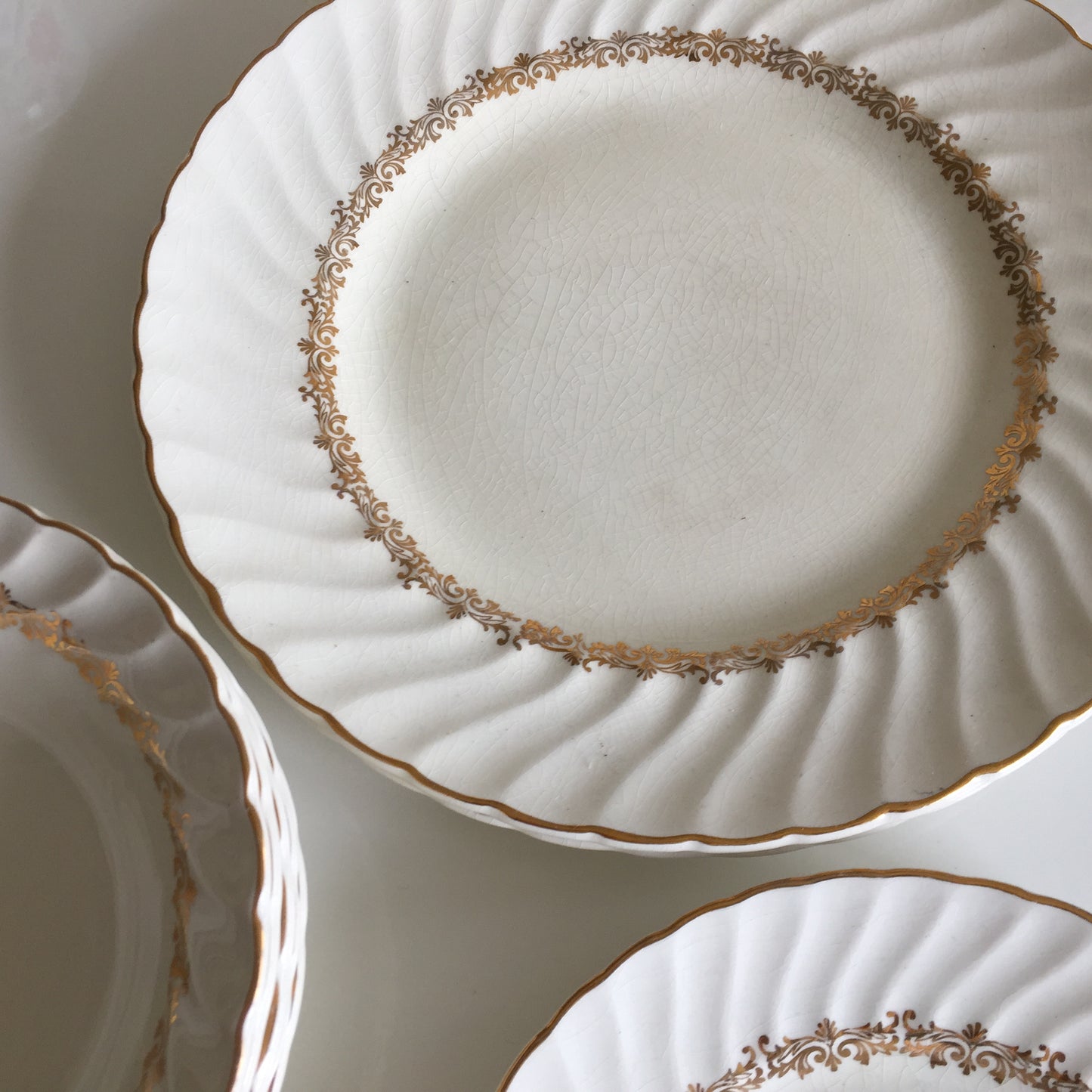 Vintage Swinnertons Golden Garland Pattern Dinner Set Replacements