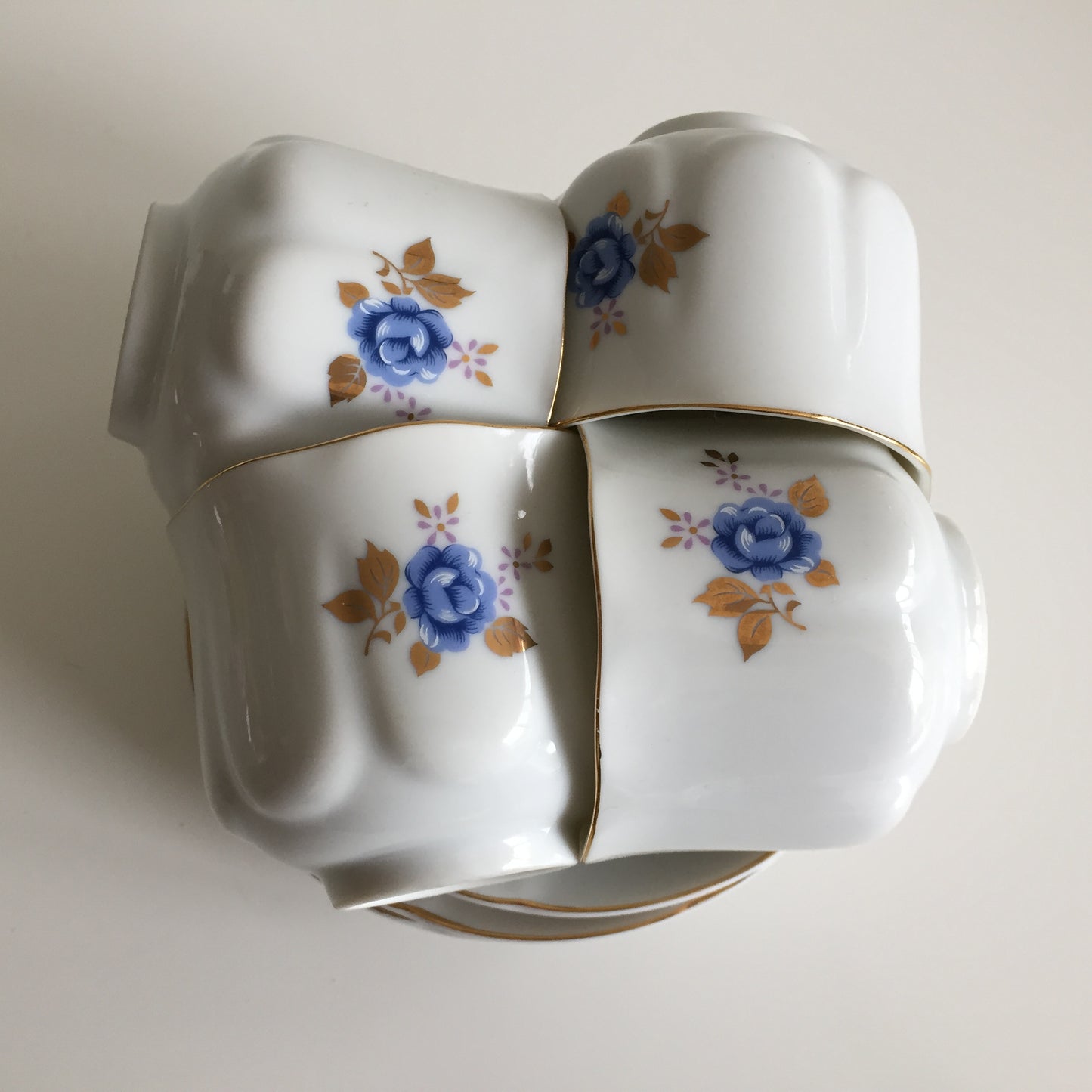 A Set of 4 Japanese Vintage Tea | Coffee Espresso Cups & Saucers Blue | Gold