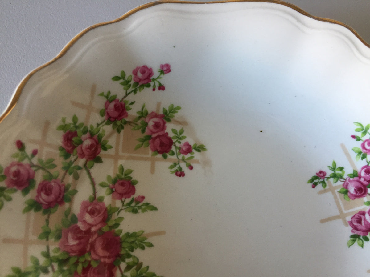 J G Meakin Rose Pattern Small Dessert Bowl with Scalloped Edging