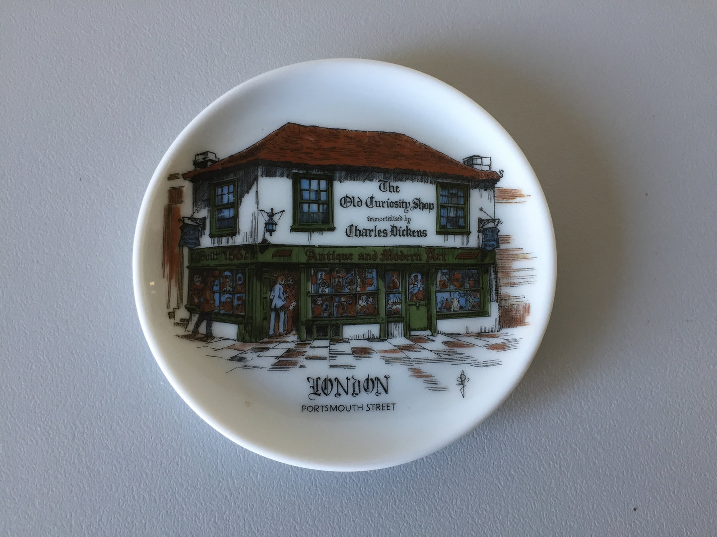 English Vintage Trinket Dish with Victorian London City Street Scene Pattern