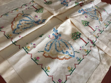 Load image into Gallery viewer, Australian Vintage Hand Embroidered Linen Tablecloth