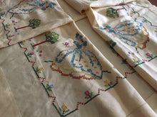 Load image into Gallery viewer, Australian Vintage Hand Embroidered Linen Tablecloth
