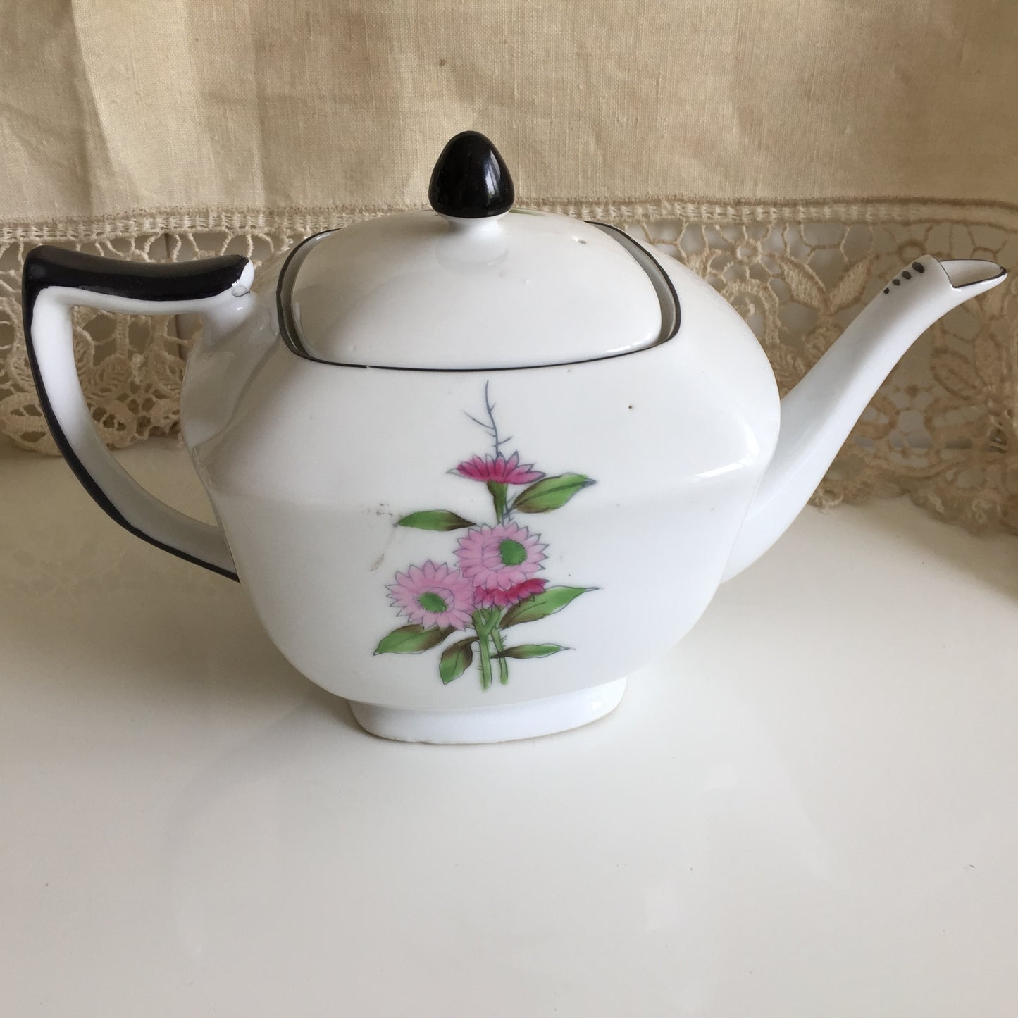 ROKKO Japanese Vintage Teapot Art Deco Floral Pattern