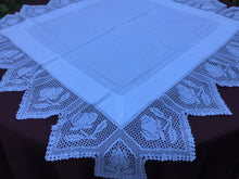 Load image into Gallery viewer, Mary Card &quot;WARATAH&quot; Crochet Lace and Linen Vintage Tablecloth Australian Giant Chart No. 8 (Design First Published in 1912)