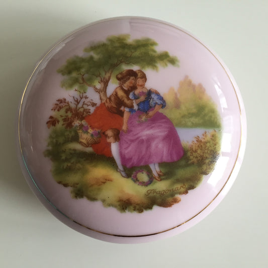 Westminster Australia Fine China Lidded Ring Box Fragonard Pattern #487