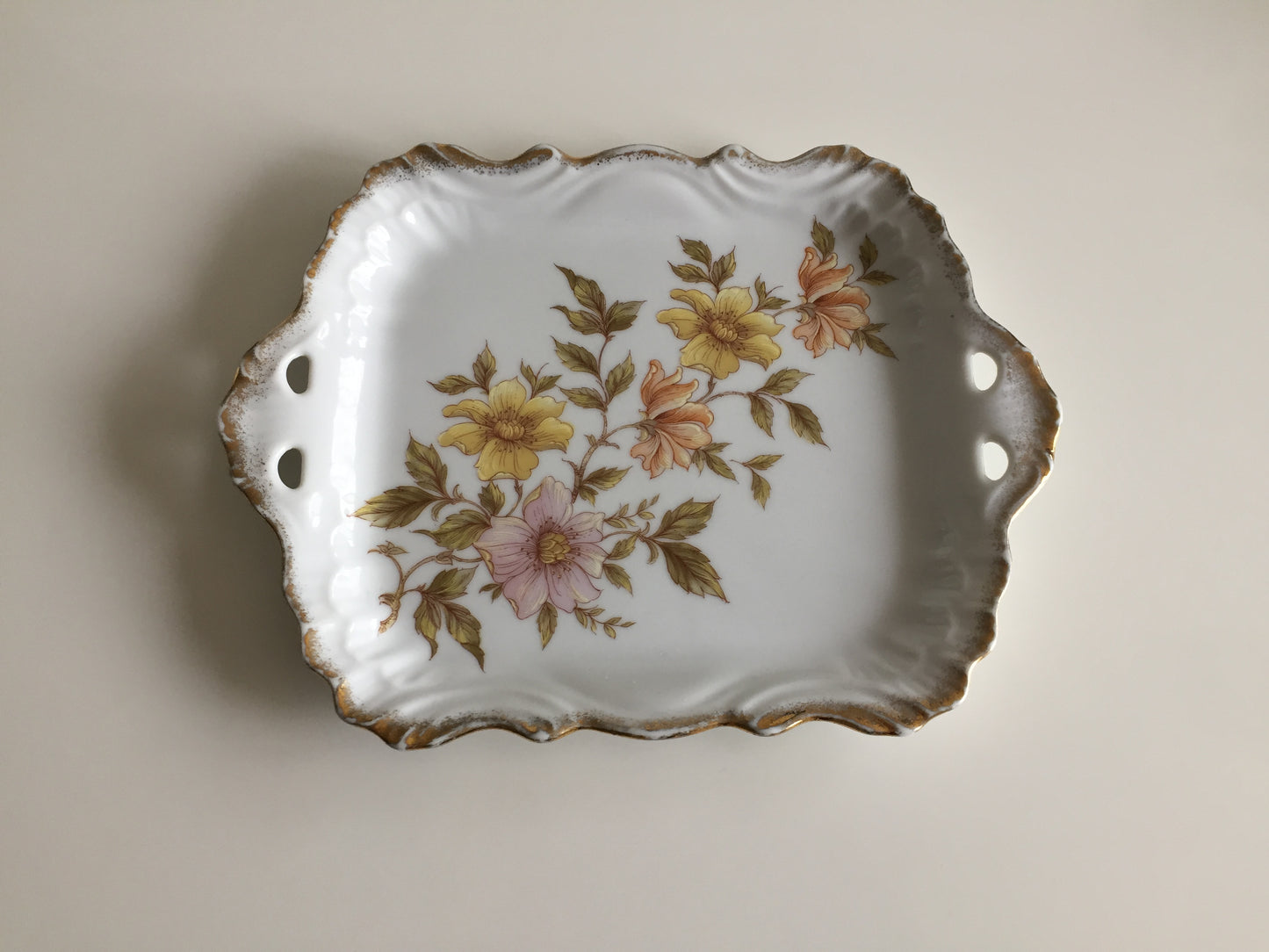 Westminster Australia Fine China Platter with Annabelle Pattern G 1841