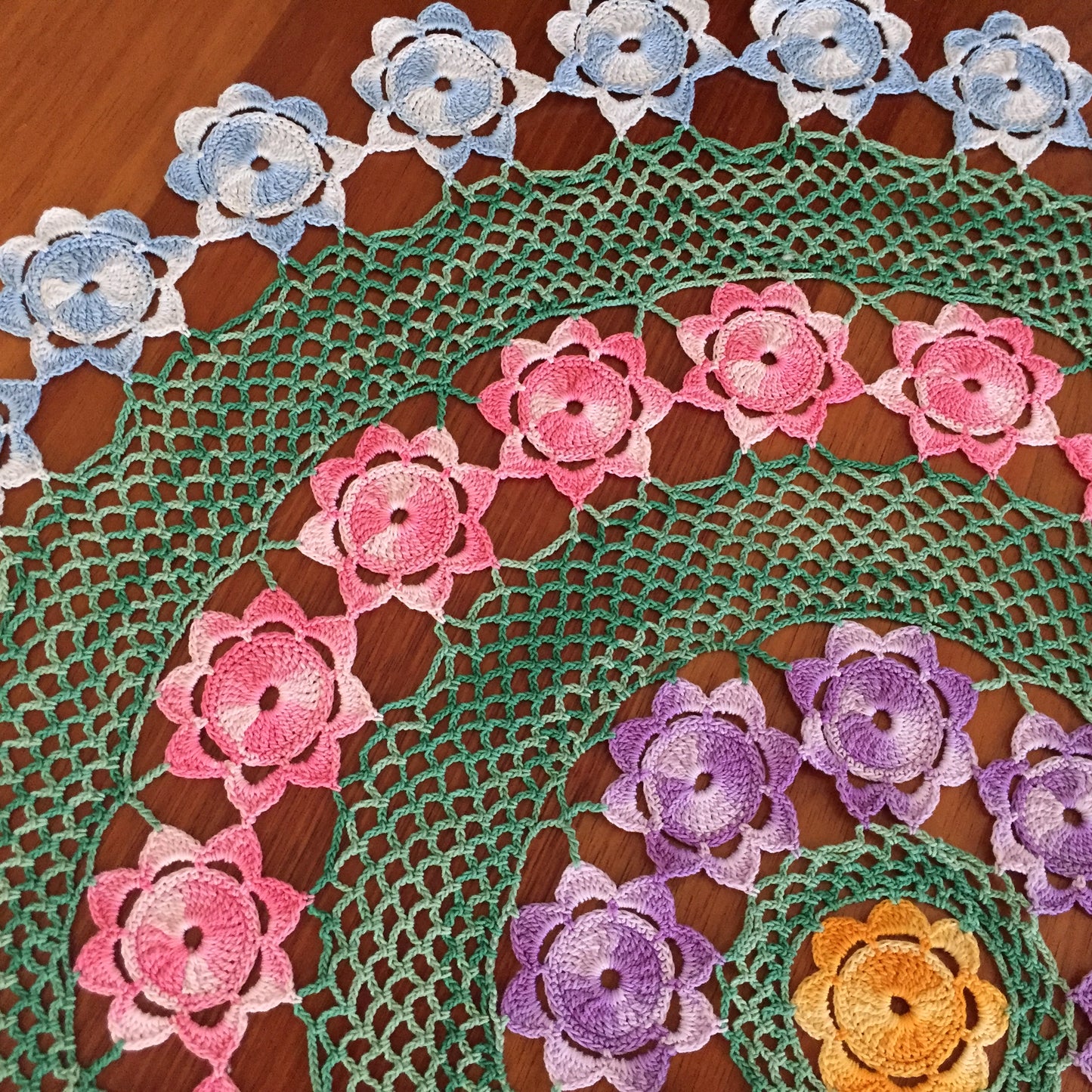 Large Vintage Crochet Lace Doily | Table Centre Mat