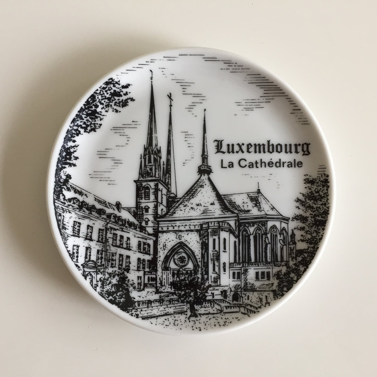 Bavarian Vintage Porcelain Ring Dish Black & White | Drink Coaster | Frankfurt Landmarks