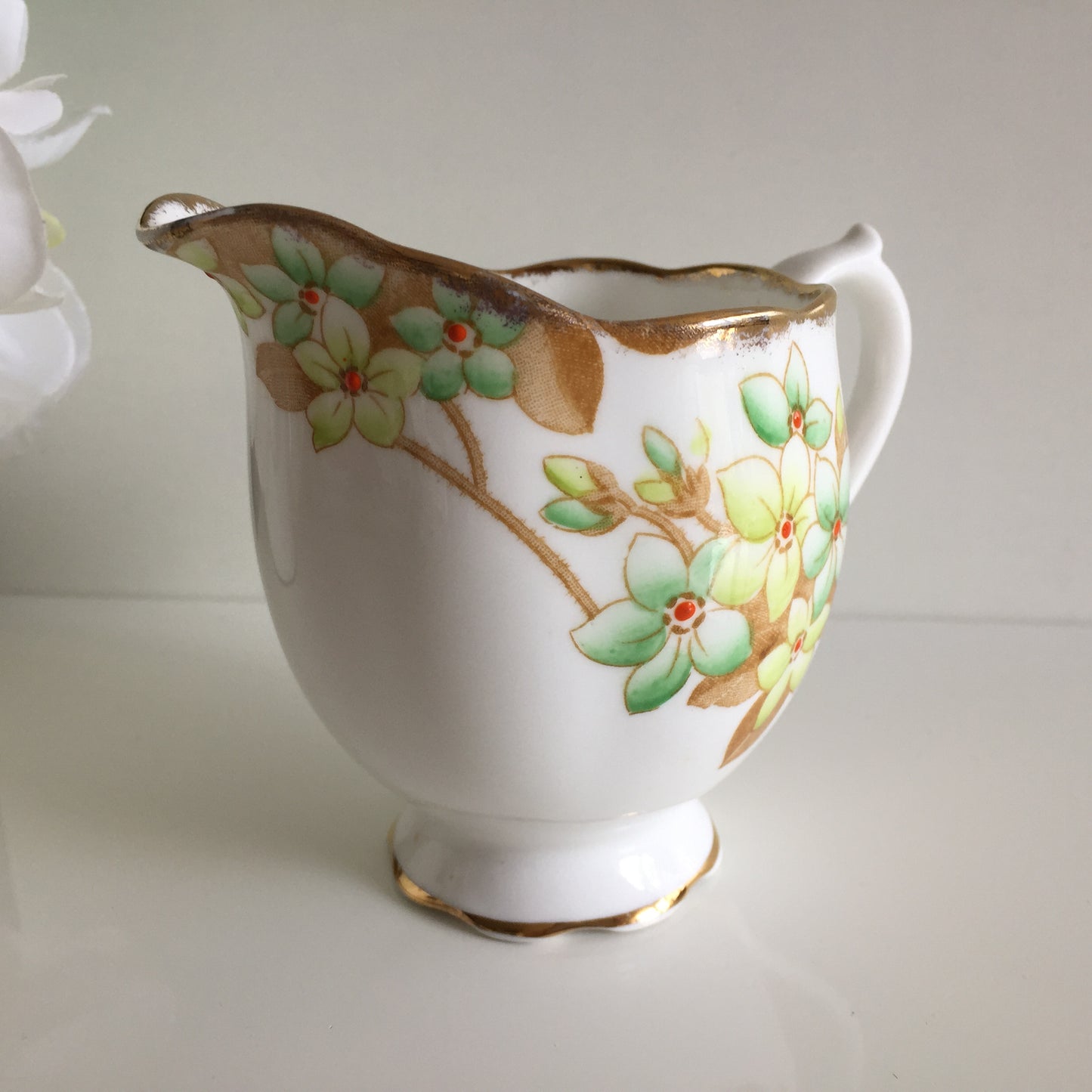 Royal Albert Art Deco Vintage Creamer I Milk Jug | Pattern #1827