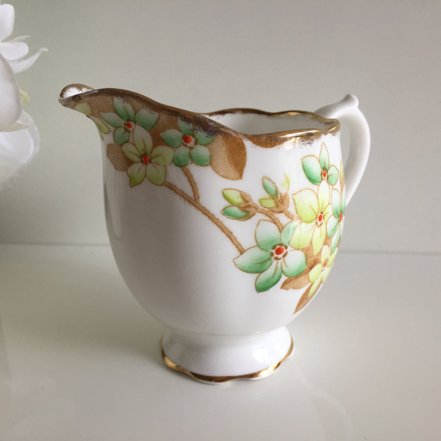 Royal Albert Art Deco Vintage Creamer I Milk Jug | Pattern #1827