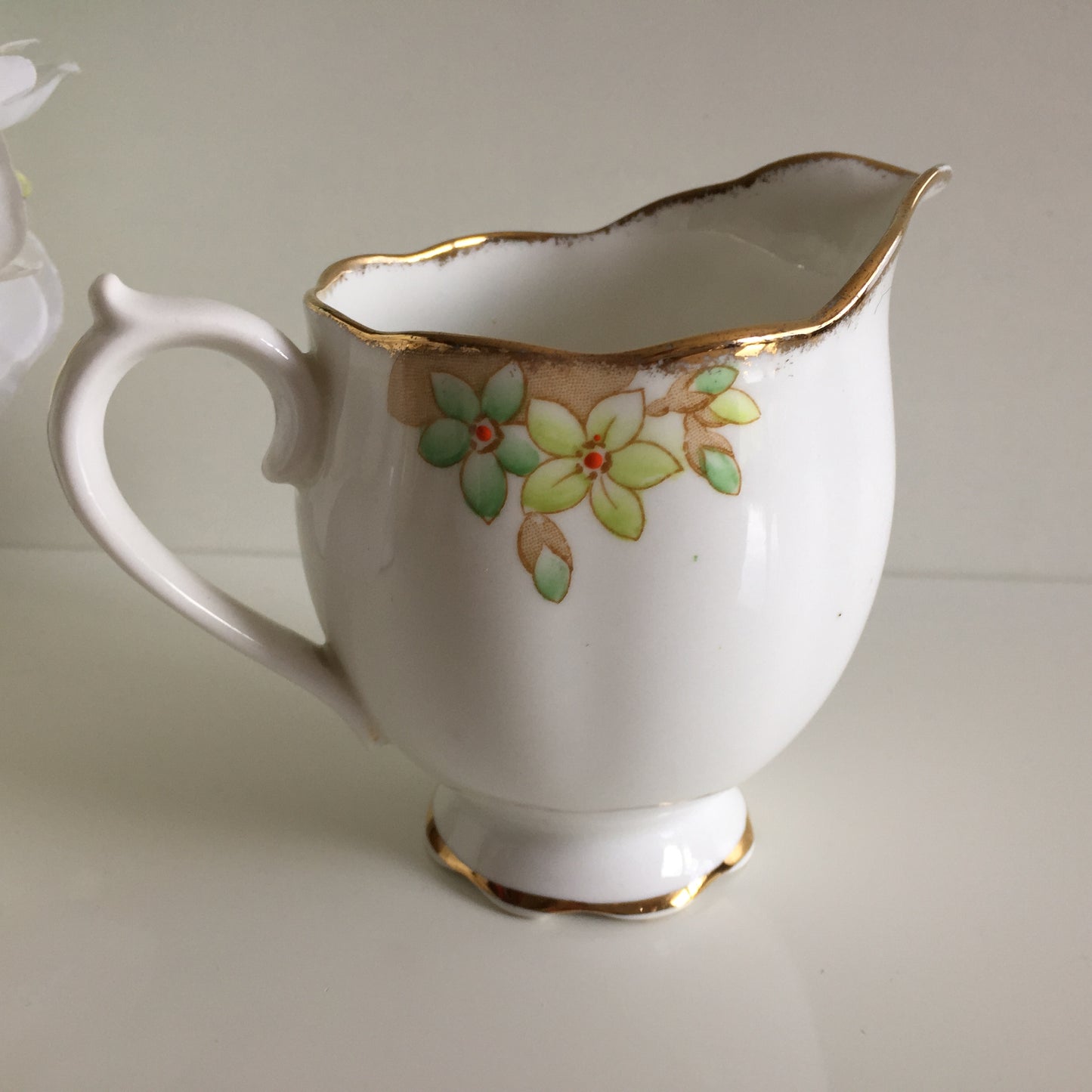Royal Albert Art Deco Vintage Creamer I Milk Jug | Pattern #1827