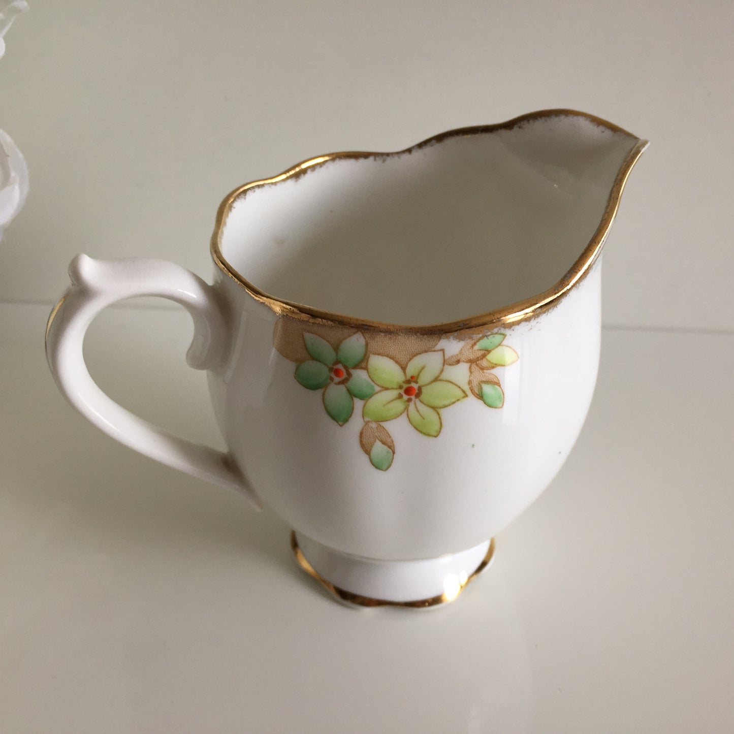 Royal Albert Art Deco Vintage Creamer I Milk Jug | Pattern #1827