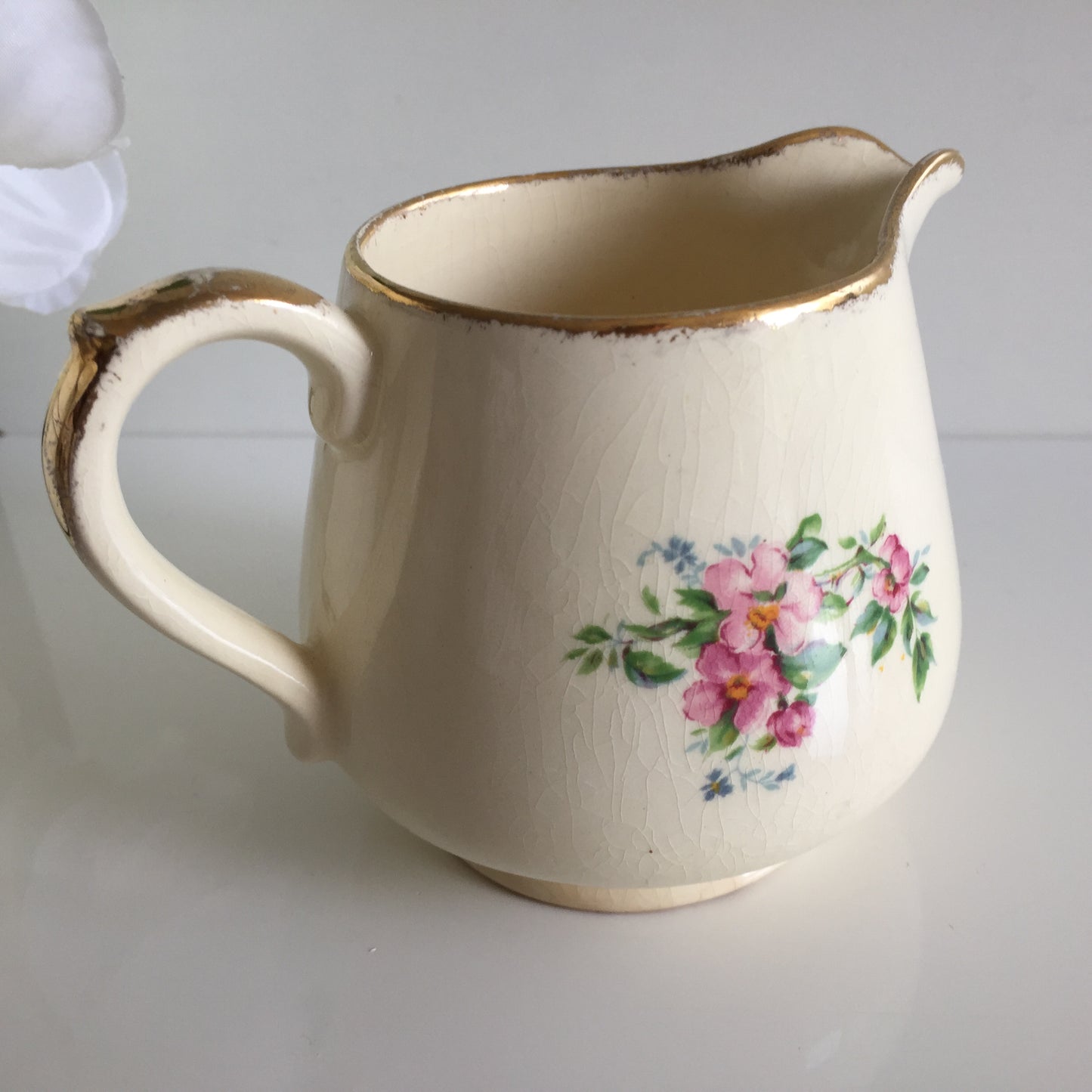 Collectible Vintage Crown Lynn Creamer | Pattern #775 Made in New Zealand