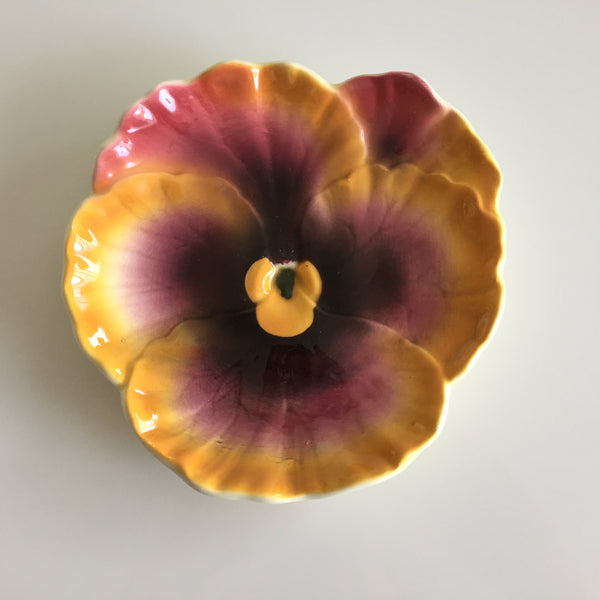 Pansy Shaped Moulded Ceramic Serving Dish Czechoslovakia Made Vintage
