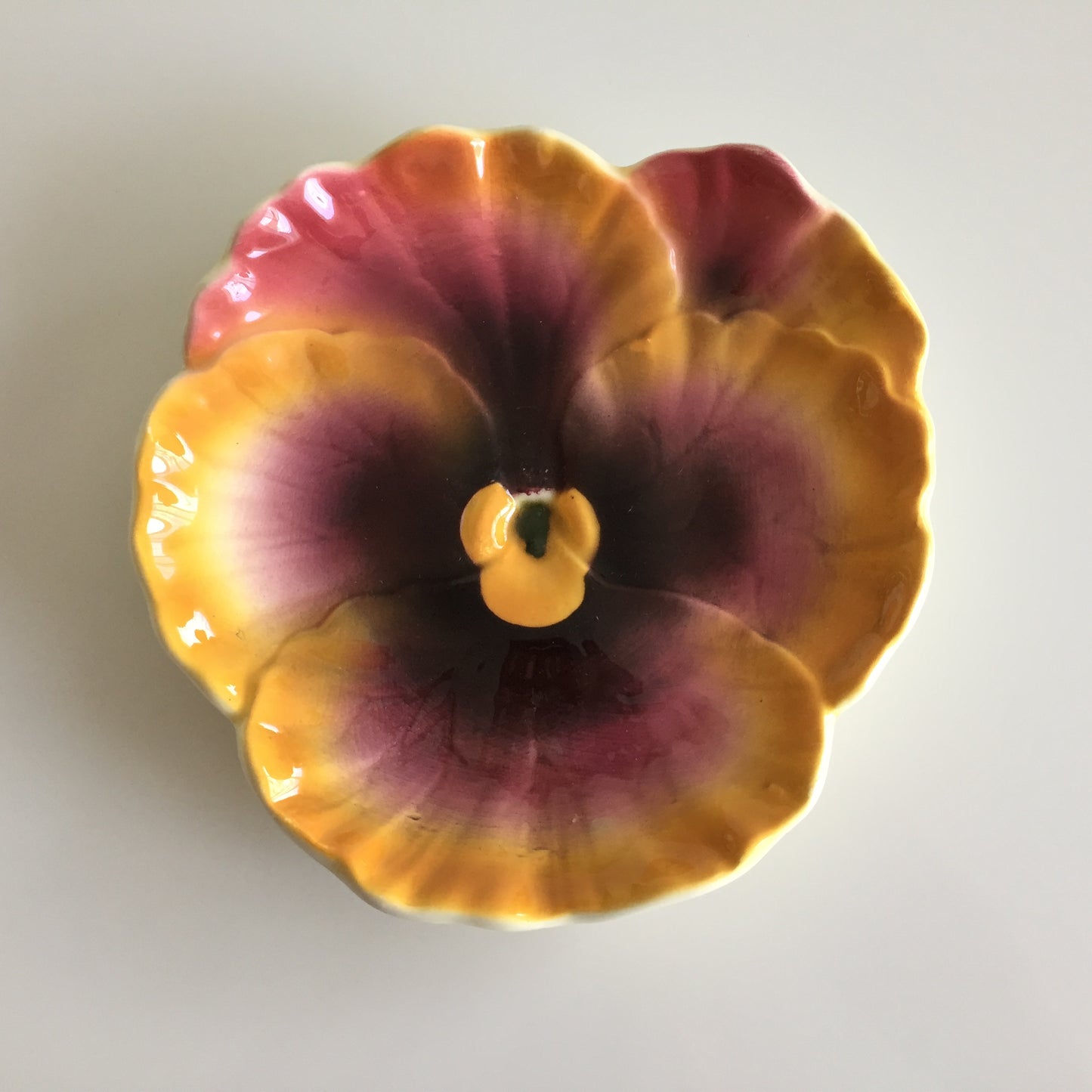 Pansy Shaped Moulded Ceramic Serving Dish Czechoslovakia Made Vintage