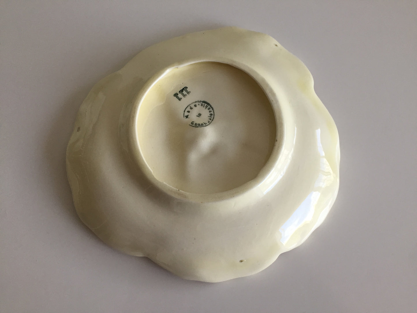 Pansy Shaped Moulded Ceramic Serving Dish Czechoslovakia Made Vintage