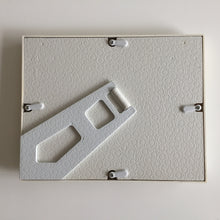 Load image into Gallery viewer, Vintage Photo Frame for Tabletop / Shelf Display