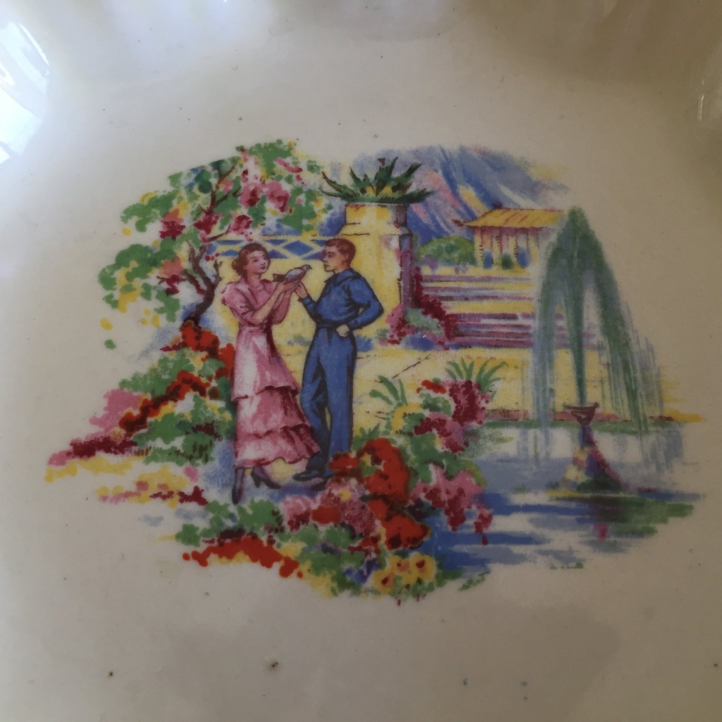 J & G Meakin Sunshine Vintage Ring/Pin/Soap Dish with Old World Gardens Pattern
