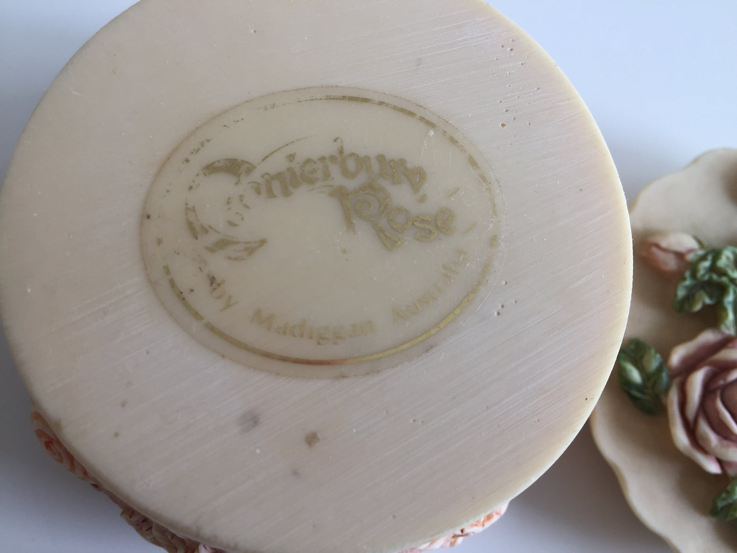 Vintage Madiggan Canterbury Rose “Hand Cast” Ceramic Ring Box