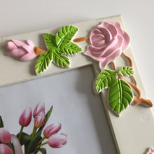 Load image into Gallery viewer, Vintage Photo Frame for Tabletop / Shelf Display