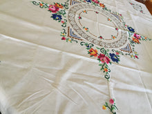 Load image into Gallery viewer, Hand Embroidered 41" Beige Cotton Floral Tablecloth with Crochet Lace