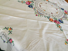 Load image into Gallery viewer, Hand Embroidered 41" Beige Cotton Floral Tablecloth with Crochet Lace