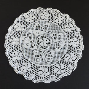 Mary Card "PERIWINKLE & BUTTERFLY" Filet Crochet Lace Doily - Design Published in Everylady's Journal (1928)