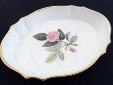 Load image into Gallery viewer, Wedgwood Hathaway Rose Small Oval Fine Bone China Ring Dish