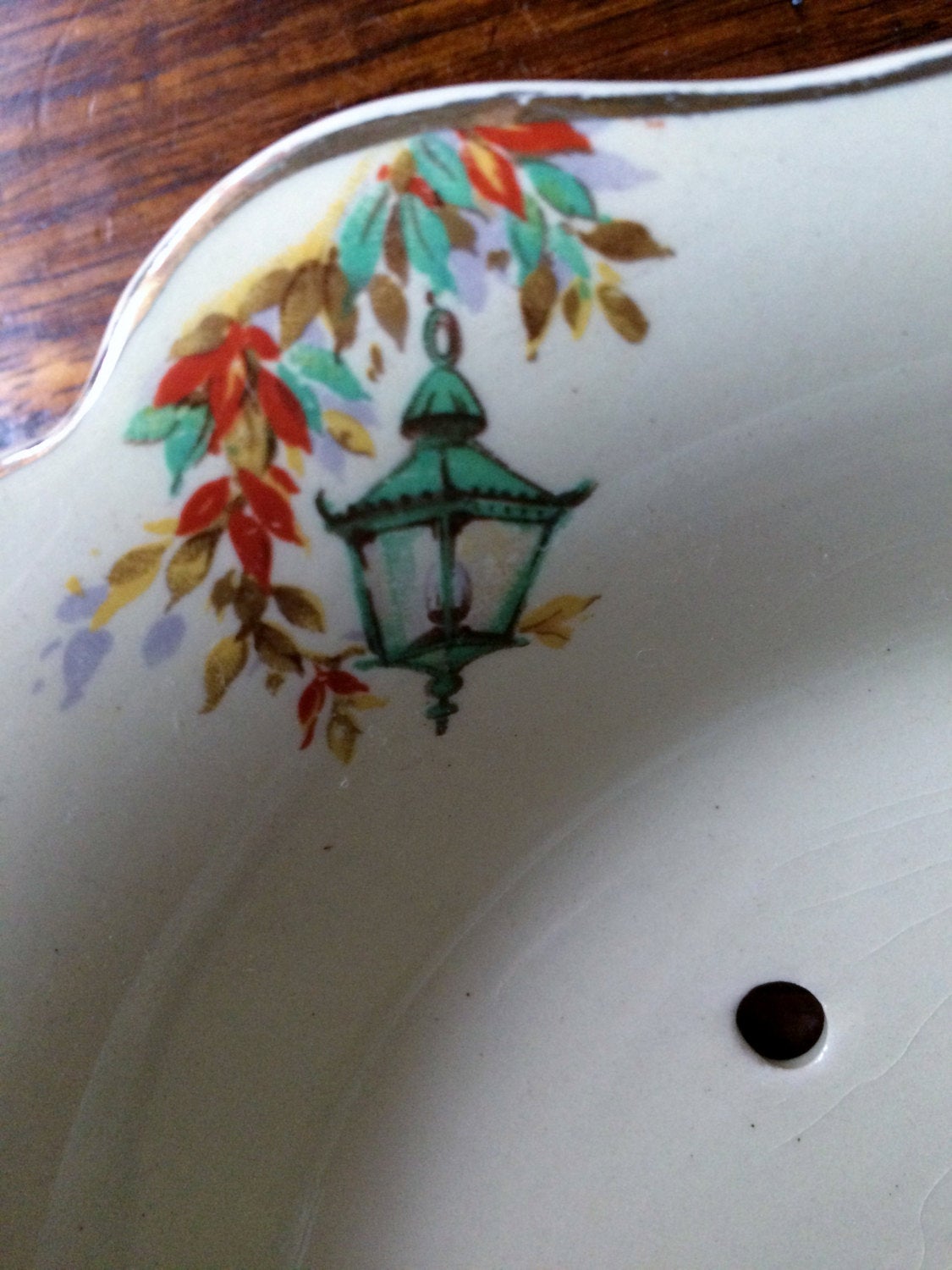 J G Meakin Sunshine Dickens Pattern Square Fruit Bowl Reg 561073