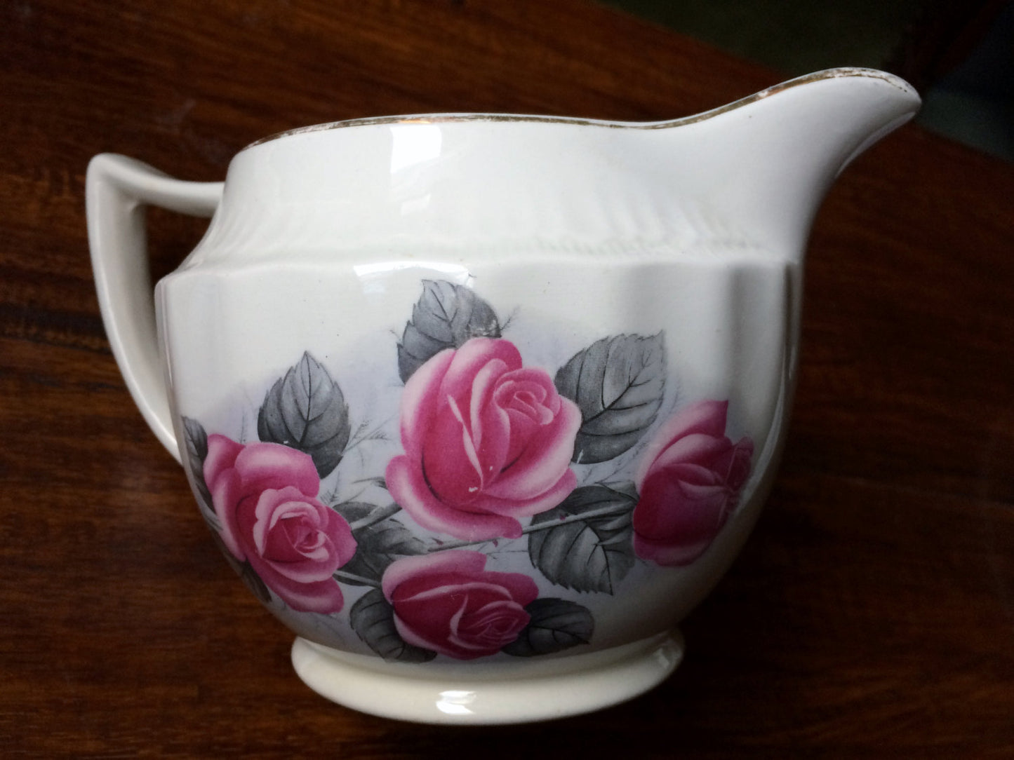 Swinnertons Staffordshire "Luxor Vellum" Sauce Jug with Red Roses