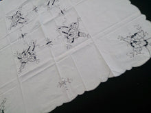 Load image into Gallery viewer, Small Square Embroidered Vintage Ivory Linen Tablecloth with 4 Matching Napkins