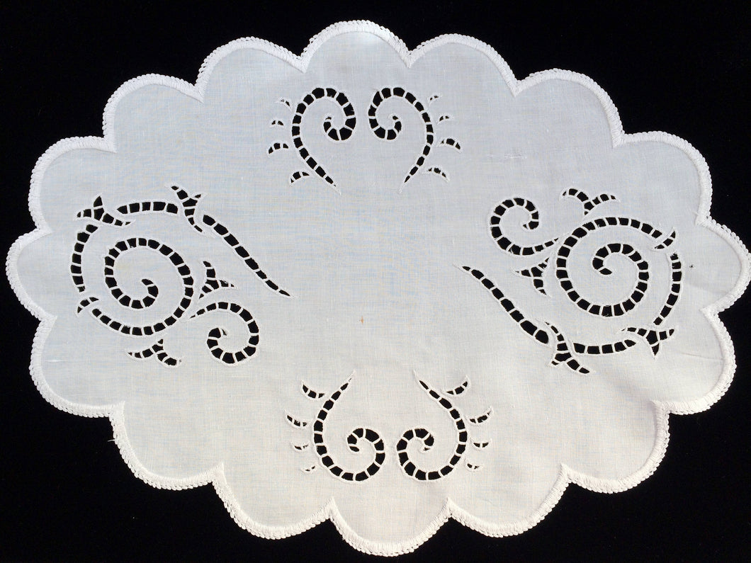 Vintage 1950s Madeira Hand Embroidered Oval White on White Cutwork Linen Doily or Placemat with Scalloped Edge