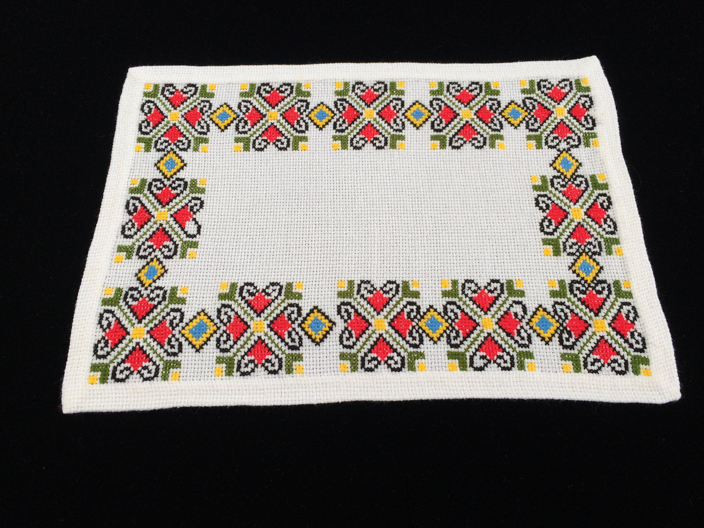 Retro 1970s Vintage Embroidered Oblong Linen Placemat. Large White Aida Cloth Cross Stitch Doily