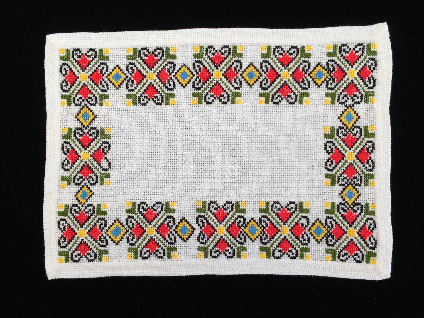 Retro 1970s Vintage Embroidered Oblong Linen Placemat. Large White Aida Cloth Cross Stitch Doily